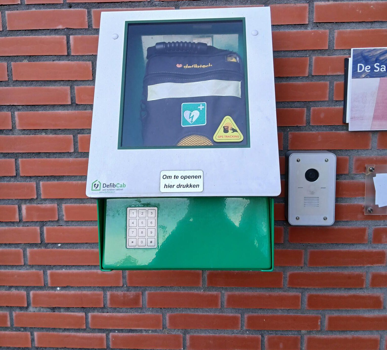 Nog een AED aangemeld.